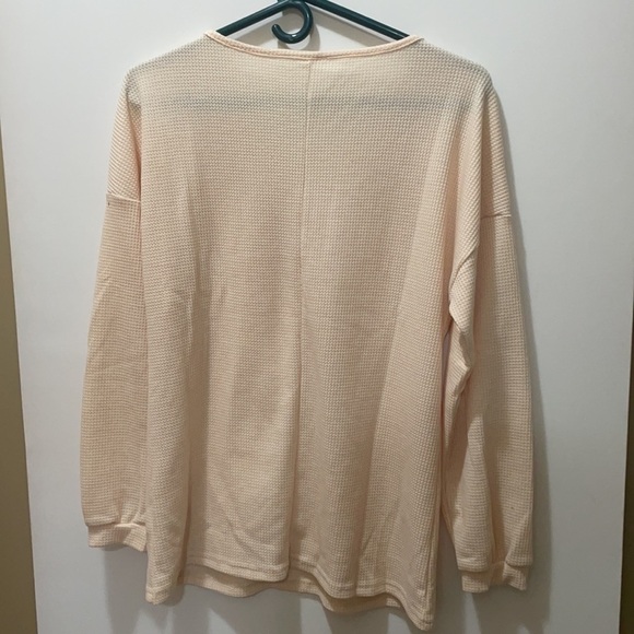 NWT Cream Thermal Pullover Long Sleeve Top - Picture 6 of 8